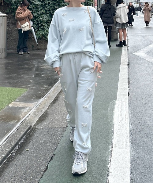 Alley by w closet（アリーバイダブルクローゼット）の「【Alley】パールリボンスウェットパンツ（スウェットパンツ・レディース・スミクロ/オフホワイト/ブルー・FREE）」の18枚目の写真