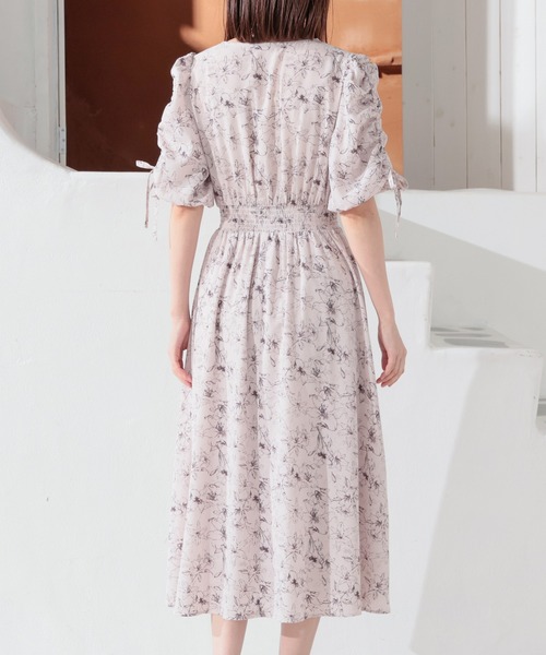 Honeys（ハニーズ）の「袖ドロストワンピース（ワンピース・レディース・ホワイト×グレー/ホワイト×ブルー/ピンク系その他・S/M/L/LL/3L）」の19枚目の写真