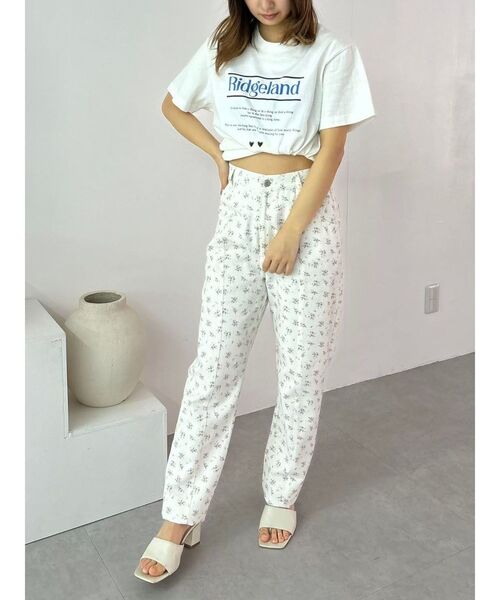 CALNAMUR（カルナムール）の「フラワーストレートパンツ（その他パンツ