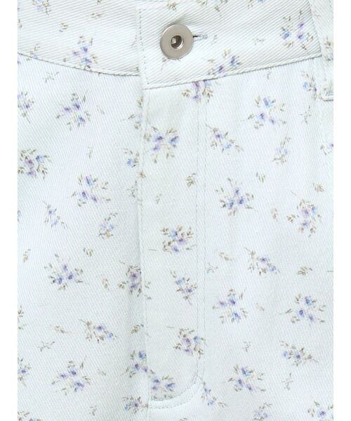 CALNAMUR(カルナムール)の「フラワーストレートパンツ(その他パンツ・レディース・ホワイト/ブルー・SMALL/MEDIUM)」の14枚目の写真
