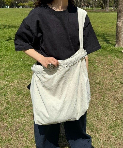 CIAOPANIC TYPY（チャオパニックティピー）の「2wayナイロンショルダー（ショルダーバッグ・メンズ・アイボリー/ブラック/カーキ・ONE SIZE）」の6枚目の写真