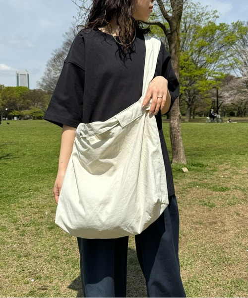 CIAOPANIC TYPY（チャオパニックティピー）の「2wayナイロンショルダー（ショルダーバッグ・メンズ・アイボリー/ブラック/カーキ・ONE SIZE）」の5枚目の写真