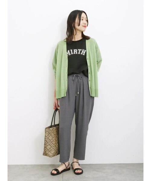 Samansa Mos2 blue（サマンサモスモスブルー）の「【接触冷感】シアーVネックカーディガン（カーディガン/ボレロ・レディース・イエロー/ブラック/グリーン/シルバーグレー・F）」の11枚目の写真