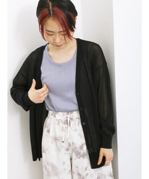 Samansa Mos2 blue（サマンサモスモスブルー）の「【接触冷感】シアーVネックカーディガン（カーディガン/ボレロ・レディース・イエロー/ブラック/グリーン/シルバーグレー・F）」の6枚目の写真