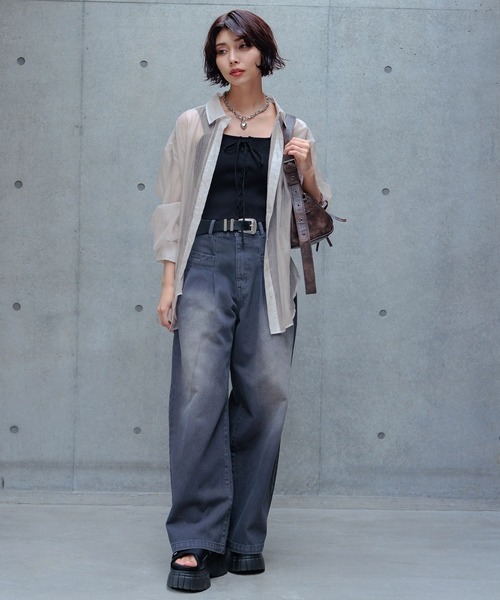 PAGEBOY(ページボーイ)の「ラインストーンシアーシャツ(シャツ/ブラウス・レディース・ブラック/オフホワイト/グレイッシュベージュ・FREE)」の15枚目の写真