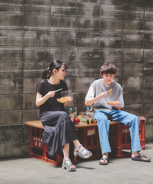 GLOBAL WORK(グローバルワーク)の「2SETニット*キャミワンピース/AND YUA ANY/128532(ワンピース・キッズ・ブラック/ブルー・150cm/160cm)」の3枚目の写真