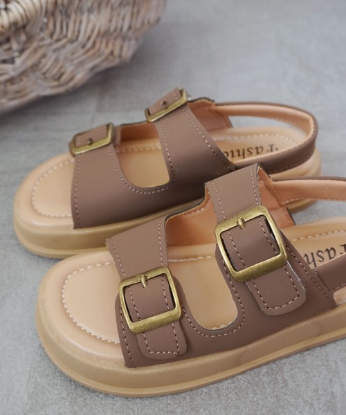 Bambin(ボンバン)の「【 Bambin / ボンバン 】 2ベルト バックル ナチュラルカラー サンダル(サンダル・キッズ・アイボリー/ブラウン・16/17/18)」の6枚目の写真