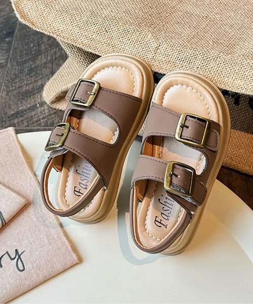 Bambin(ボンバン)の「【 Bambin / ボンバン 】 2ベルト バックル ナチュラルカラー サンダル(サンダル・キッズ・アイボリー/ブラウン・16/17/18)」の10枚目の写真