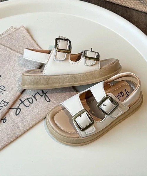 Bambin(ボンバン)の「【 Bambin / ボンバン 】 2ベルト バックル ナチュラルカラー サンダル(サンダル・キッズ・アイボリー/ブラウン・16/17/18)」の14枚目の写真