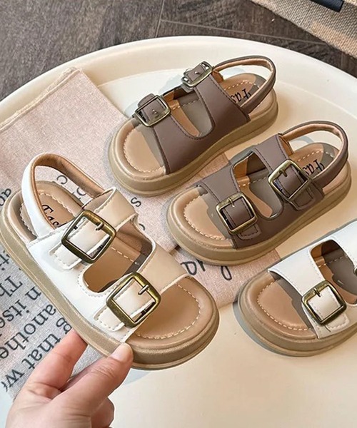 Bambin(ボンバン)の「【 Bambin / ボンバン 】 2ベルト バックル ナチュラルカラー サンダル(サンダル・キッズ・アイボリー/ブラウン・16/17/18)」の16枚目の写真