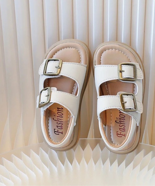 Bambin(ボンバン)の「【 Bambin / ボンバン 】 2ベルト バックル ナチュラルカラー サンダル(サンダル・キッズ・アイボリー/ブラウン・16/17/18)」の18枚目の写真