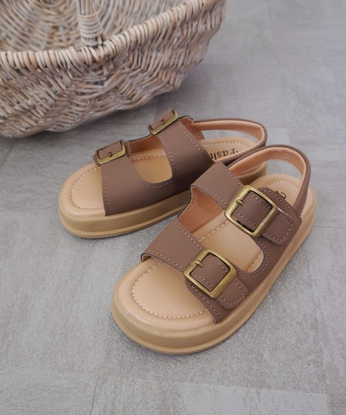 Bambin(ボンバン)の「【 Bambin / ボンバン 】 2ベルト バックル ナチュラルカラー サンダル(サンダル・キッズ・アイボリー/ブラウン・16/17/18)」の21枚目の写真