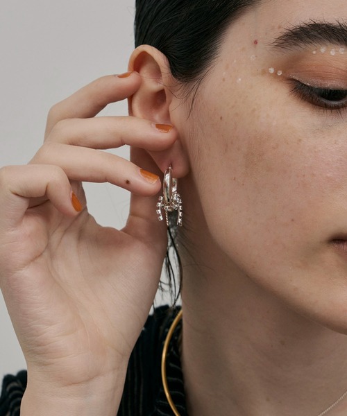 loni(ロニ)の「【金属アレルギー対応】Lupinus Bijou Chain Pierce/ルピナスビジューチェーンピアス(ピアス(両耳用)・レディース・ゴールド/シルバー・FREE)」の6枚目の写真