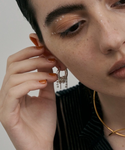 loni(ロニ)の「【金属アレルギー対応】Lupinus Bijou Chain Pierce/ルピナスビジューチェーンピアス(ピアス(両耳用)・レディース・ゴールド/シルバー・FREE)」の7枚目の写真