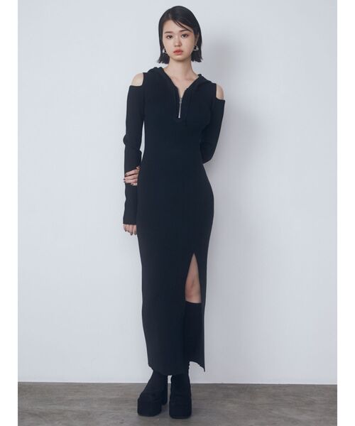 EMODA（エモダ）の「カットアウトフードニットワンピース（ワンピース
