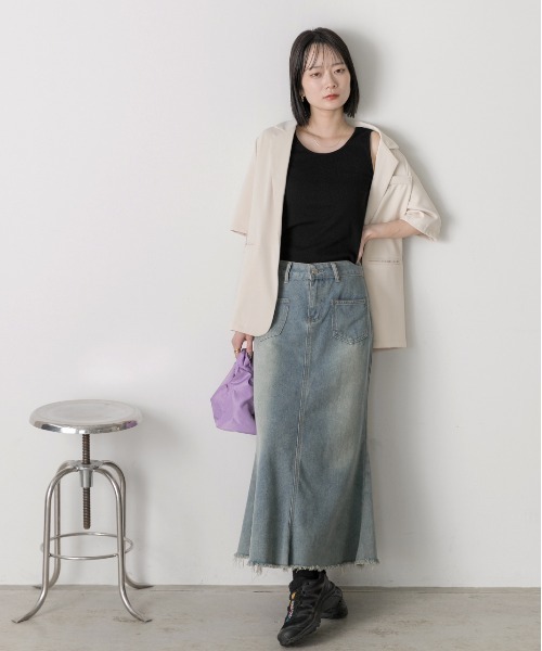 ad thie(アドティエ)の「クルーネック タンクトップ(タンクトップ・レディース・オフホワイト/ブラック・LARGE/MEDIUM)」の14枚目の写真