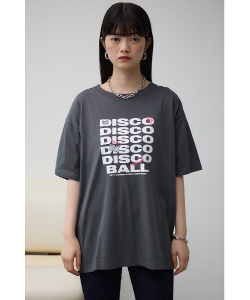 AZUL by moussy（アズールバイマウジー）の「リピートロゴＴシャツ（Tシャツ/カットソー・レディース・オフホワイト/ライトグリーン/チャコールグレー/ブラック・MEDIUM/SMALL）」の8枚目の写真