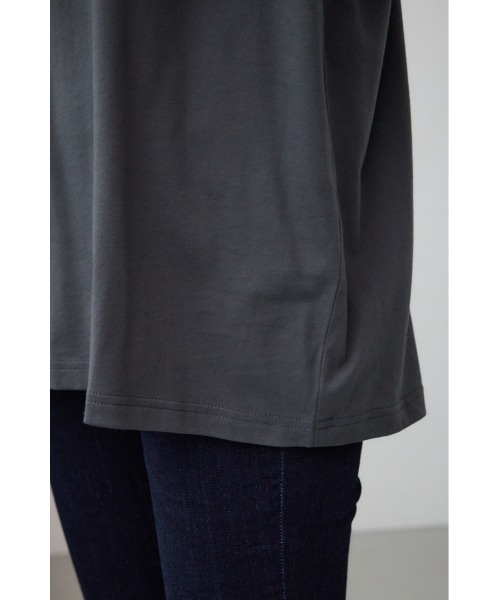 AZUL by moussy（アズールバイマウジー）の「リピートロゴＴシャツ（Tシャツ/カットソー・レディース・オフホワイト/ライトグリーン/チャコールグレー/ブラック・MEDIUM/SMALL）」の13枚目の写真