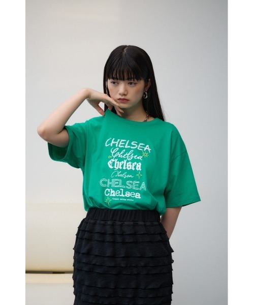 AZUL by moussy（アズールバイマウジー）の「リピートロゴＴシャツ（Tシャツ/カットソー・レディース・オフホワイト/ライトグリーン/チャコールグレー/ブラック・MEDIUM/SMALL）」の15枚目の写真