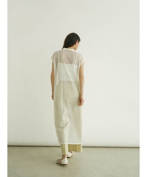 FIKA.（フィーカ）の「Sheer sleeveless skipper dress（ワンピース・レディース・ライム/ブラック/オフホワイト・MEDIUM）」の4枚目の写真