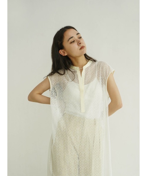 FIKA.（フィーカ）の「Sheer sleeveless skipper dress（ワンピース・レディース・ライム/ブラック/オフホワイト・MEDIUM）」の7枚目の写真