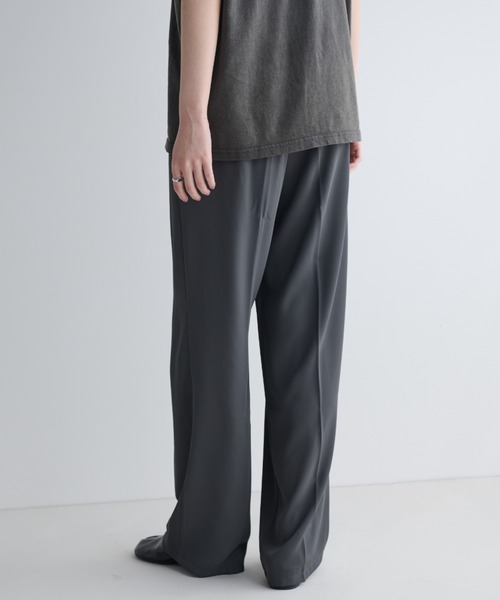 MERLOT(メルロー)の「ツータックワイドスラックス(スラックス・レディース・ブラック/グレー・FREE)」の20枚目の写真