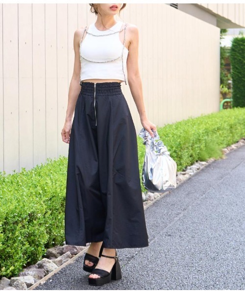 LATINA（ラティーナ）の「カップ付き ショート タンクトップ Uネック（タンクトップ・レディース・レッド/ブラック/オフホワイト・FREE）」の8枚目の写真