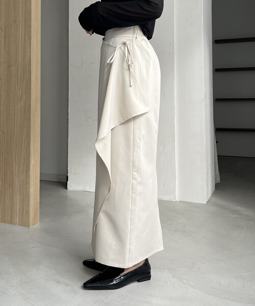 CAPRICIEUX LE'MAGE(カプリシューレマージュ)の「ラップドレープスカート(スカート・レディース・ホワイト系その他/ブラック・36/38)」の12枚目の写真