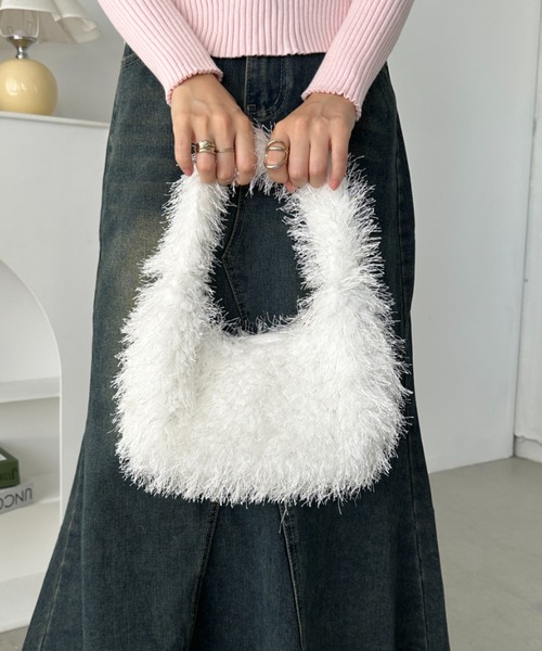 CLEA（クレア）の「シャギーファーハンドバッグ（ハンドバッグ・レディース・アイボリー/ブラック/チャコールグレー/ホワイト/ブラウン・FREE）」の10枚目の写真