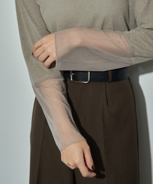 MAISON BREEZE reveur(メゾンブリーズレヴール)の「【MAISON BREEZE reveur】high neck sheer tops ハイネックシアートップス(Tシャツ/カットソー・レディース・グレイッシュベージュ/ブラック/ホワイト/レッド・FREE)」の22枚目の写真