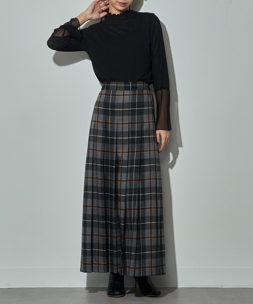 MAISON BREEZE reveur(メゾンブリーズレヴール)の「【MAISON BREEZE reveur】high neck sheer tops ハイネックシアートップス(Tシャツ/カットソー・レディース・グレイッシュベージュ/ブラック/ホワイト/レッド・FREE)」の14枚目の写真