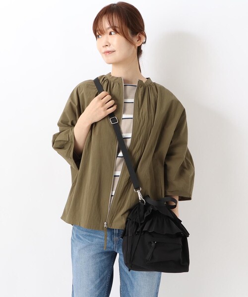 one'sterrace(ワンズテラス)の「e.e.p.フリルドロストショルダー(ショルダーバッグ・レディース・ベージュ系その他7/ブラック系8・99)」の15枚目の写真