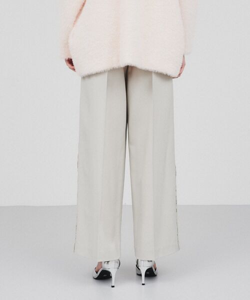 cloenc（クロエンス）の「◆【セットアップ／マシンウォッシュ】サイドラインタックワイドパンツ（その他パンツ・レディース・グレー系その他3/ナチュラル/ブラック・01/02/03）」の19枚目の写真