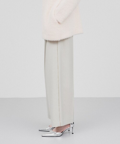 cloenc（クロエンス）の「◆【セットアップ／マシンウォッシュ】サイドラインタックワイドパンツ（その他パンツ・レディース・グレー系その他3/ナチュラル/ブラック・01/02/03）」の18枚目の写真