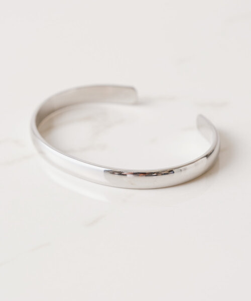 PAPILLONNER（パピヨネ）の「ステンレスプレーンブレスレット（ブレスレット・レディース・シルバー/ゴールド・FREE）」の15枚目の写真