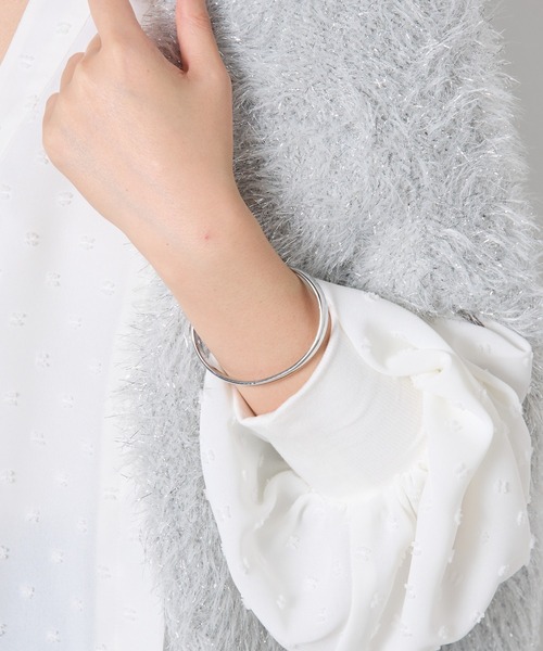 PAPILLONNER（パピヨネ）の「ステンレスプレーンブレスレット（ブレスレット・レディース・シルバー/ゴールド・FREE）」の6枚目の写真