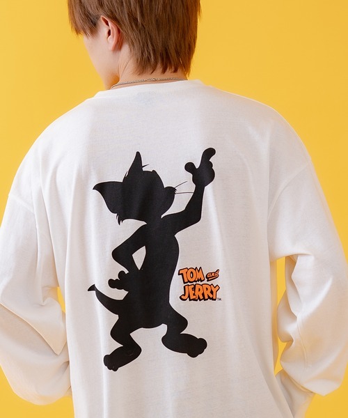 Tom&Jerry(トムアンドジェリー)の「【TOM&JERRY】プリント オーバーサイズ 長袖Tシャツ(Tシャツ/カットソー・メンズ・ホワイト系/ホワイト系1/ホワイト系2/杢グレー/パープル系/ブラック系2/ブラック系/オレンジ系1/ホワイト/グリーン/グレー系1/ベージュ系2/チャコールグレー/ホワイト系3/ホワイト系4/ホワイト系5/ホワイト系6/ブラック系4/ブラック系6/ライトグレー系5/グレー系3/グレー系6/ベージュ系/ネイビー系3/ネイビー系5/ブルー系4・MEDIUM/LARGE/X-LARGE)」の7枚目の写真