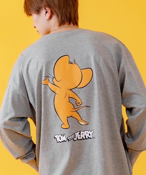 Tom&Jerry(トムアンドジェリー)の「【TOM&JERRY】プリント オーバーサイズ 長袖Tシャツ(Tシャツ/カットソー・メンズ・ホワイト系/ホワイト系1/ホワイト系2/杢グレー/パープル系/ブラック系2/ブラック系/オレンジ系1/ホワイト/グリーン/グレー系1/ベージュ系2/チャコールグレー/ホワイト系3/ホワイト系4/ホワイト系5/ホワイト系6/ブラック系4/ブラック系6/ライトグレー系5/グレー系3/グレー系6/ベージュ系/ネイビー系3/ネイビー系5/ブルー系4・MEDIUM/LARGE/X-LARGE)」の14枚目の写真