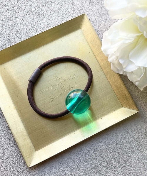 CERCA（チェルカ）の「FReePLACe/クリアモチーフヘアゴム R0035