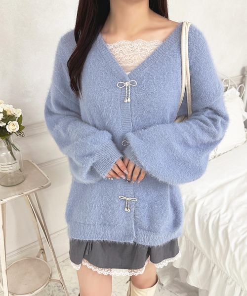 apres jour（アプレジュール）の「リボンシャギーロングカーディガン【ZOZOTOWN限定アイテム】（カーディガン/ボレロ・レディース・ボルドー/ピンク/オフホワイト/ブラック/ライトブルー・X-LARGE/フリー）」の4枚目の写真