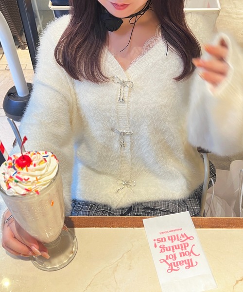 apres jour（アプレジュール）の「リボンシャギーロングカーディガン【ZOZOTOWN限定アイテム】（カーディガン/ボレロ・レディース・ボルドー/ピンク/オフホワイト/ブラック/ライトブルー・X-LARGE/フリー）」の10枚目の写真