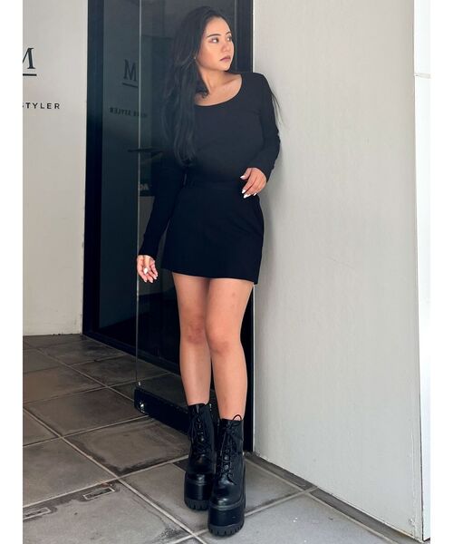 GYDA（ジェイダ）の「GYGYエンボスニットトップス（ニット/セーター・レディース・オフホワイト/ブラック/スカイブルー・FREE）」の22枚目の写真