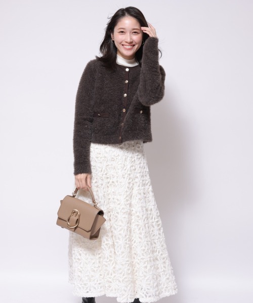 【新品タグ付】Apuweiser-riche NEWリボン刺繍ミディスカート Apuweiser-riche（アプワイザーリッシェ）の「NEWリボン刺繍