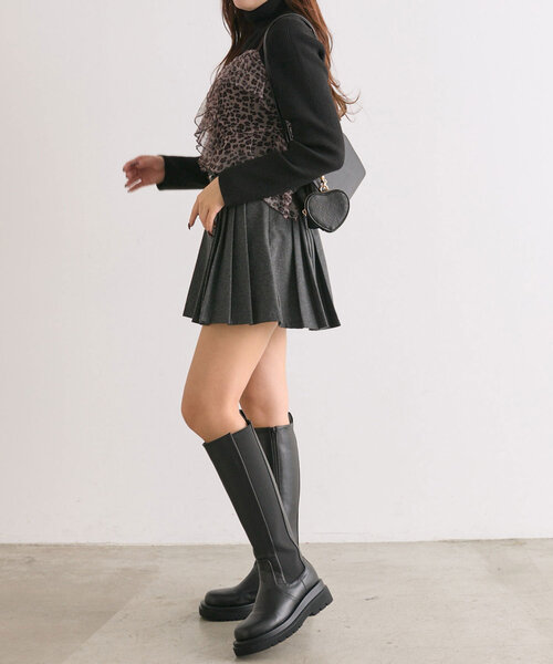 OLIVE des OLIVE（オリーブデオリーブ）の「ラッフルキャミソール（シャツ/ブラウス・レディース・ブラウン/レオパード/アイボリー・FREE）」の19枚目の写真