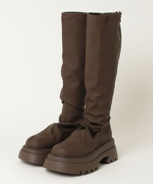 .KOM（ドットコム）の「『.KOM/ドットケーオーエム』バックジップロングブーツ【Y】【CN】（ブーツ・レディース・ブラウン/ブラック・24.5cm/23.5cm）」の3枚目の写真