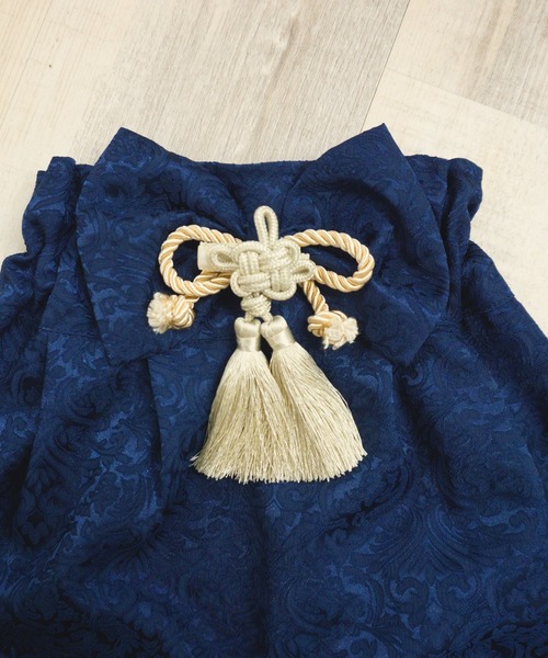 SweetMommy（スウィートマミー）の「3WAY ダブルガーゼ　2ピース袴ロンパース タッセルクリップ付き [ひな祭り] ［トワルドジュイ/ミモザ柄］ [誕生日 記念日 お食い初め お宮参り]（着物・キッズ・ピンク/ベージュ/ネイビー/ピンク系1・80/90/50-70）」の10枚目の写真