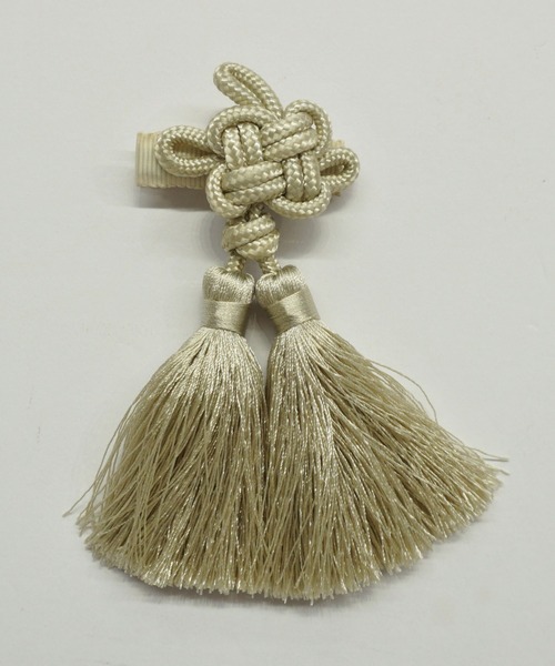 SweetMommy（スウィートマミー）の「3WAY ダブルガーゼ　2ピース袴ロンパース タッセルクリップ付き [ひな祭り] ［トワルドジュイ/ミモザ柄］ [誕生日 記念日 お食い初め お宮参り]（着物・キッズ・ピンク/ベージュ/ネイビー/ピンク系1・80/90/50-70）」の11枚目の写真