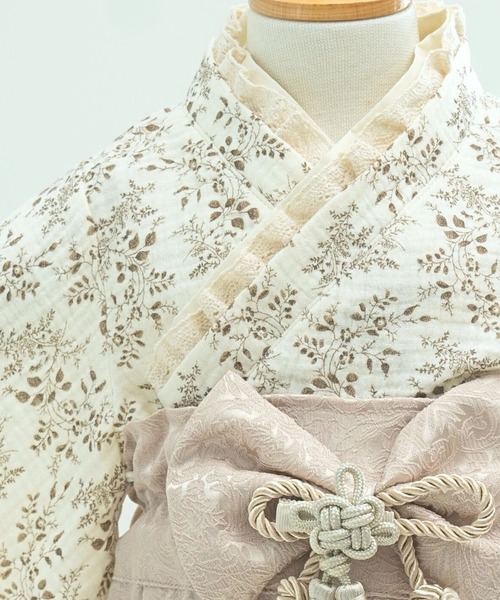 SweetMommy（スウィートマミー）の「3WAY ダブルガーゼ　2ピース袴ロンパース タッセルクリップ付き [ひな祭り] ［トワルドジュイ/ミモザ柄］ [誕生日 記念日 お食い初め お宮参り]（着物・キッズ・ピンク/ベージュ/ネイビー/ピンク系1・80/90/50-70）」の20枚目の写真