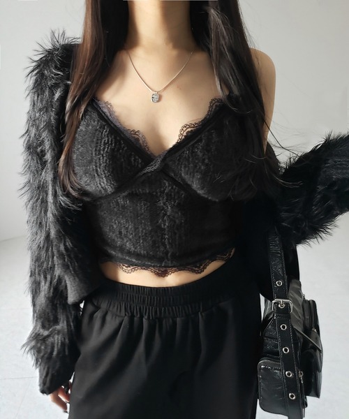 me+em select(ミームセレクト)の「【 カップ付き 】シャギーファーショートビスチェキャミソール / shaggy fur short bustier camisole(キャミソール・レディース・ブラック/アイボリー・FREE)」の22枚目の写真