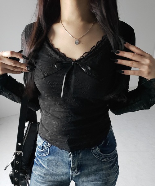 me+em select（ミームセレクト）の「【 ２color 】フロントリボンレイヤードレーストップス ／ front ribbon layered lace tops（Tシャツ/カットソー・レディース・アイボリー/ブラック・FREE）」の14枚目の写真
